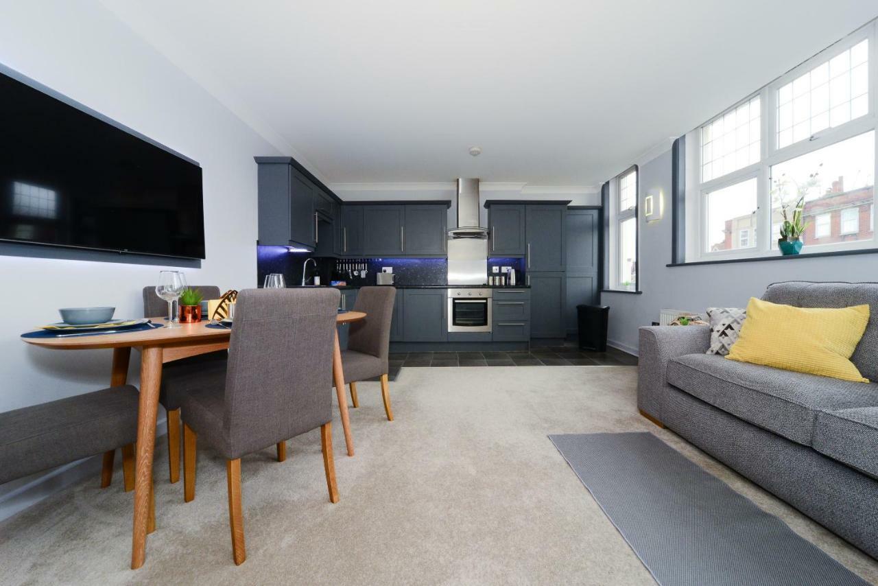 Beautiful Apartment Near Bournemouth, Poole & Sandbanks ภายนอก รูปภาพ